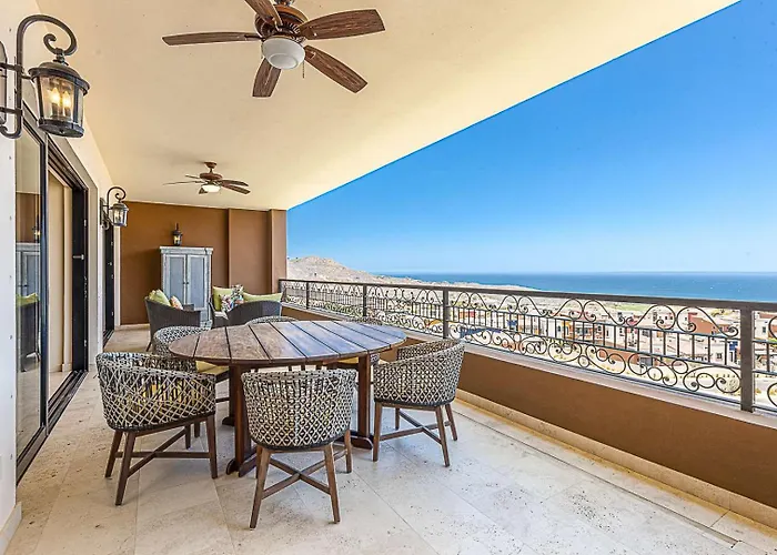 Copala 3 Bedroom Amenities & Ocean Views Holiday home